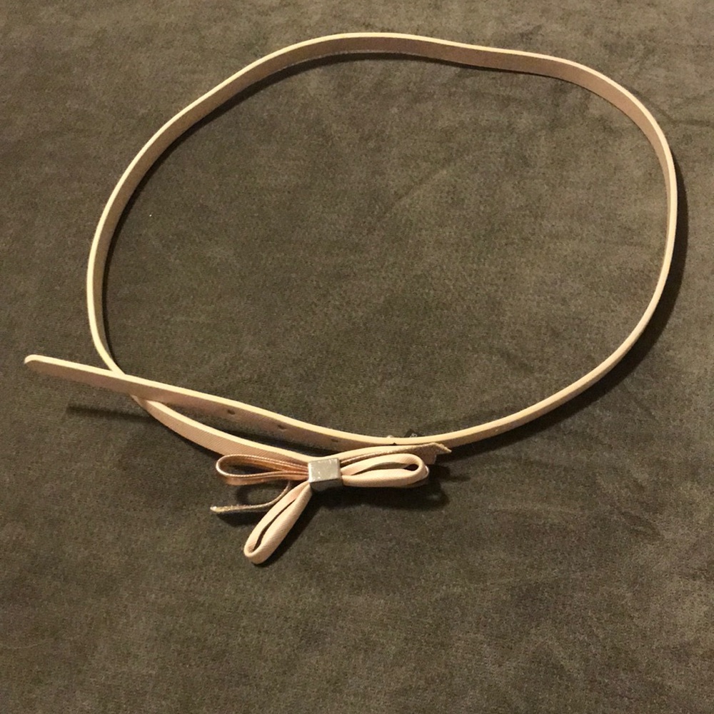 Light pink belt